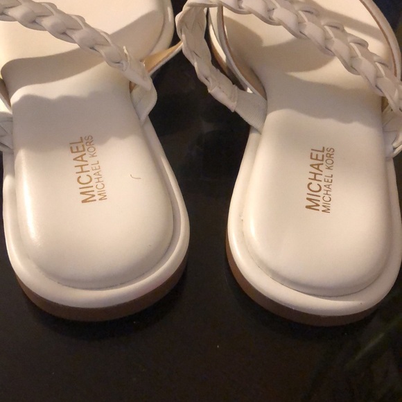 Sandals - Picture 5 of 6